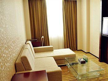 Shun Ying Li Yu Hotel Гуанчжоу Экстерьер фото
